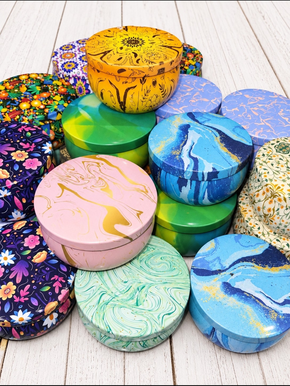 2 Decorative Round Tin Soy Candles Pink, Blue, Green, Yellow, Orange, Yellow..